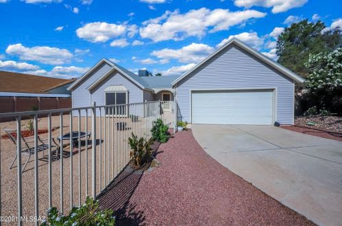 8711 Newhill Ave, Tucson, AZ 85742-9578