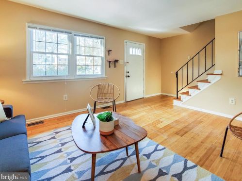 38 Orch Ct, Limerick PA 19468-2910 exterior