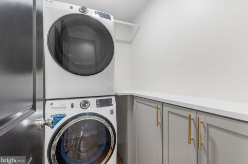 43 Paschall Rd, Wilmington DE  19803-4943 exterior