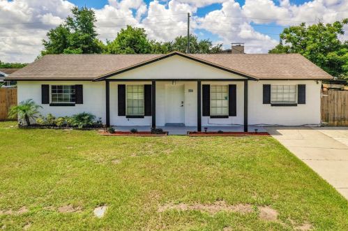 554 Treasure Dr, Orlando, FL 32809-6544