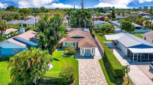 772 104th Ave, Naples FL  34108-3229 exterior