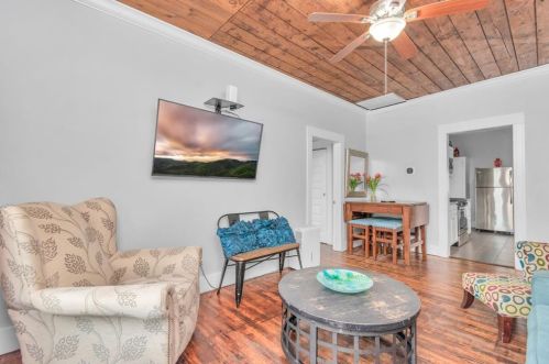 2223 33 St, Galveston TX 77550-7505 exterior