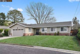 17 Thune Ave, Moraga, CA 94556-1827