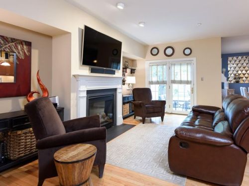 476 Braceland Dr, Downingtown, PA 19335-4856