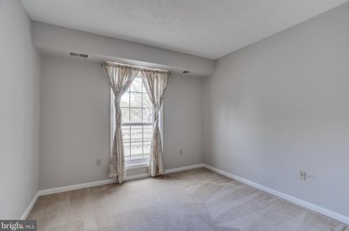 7779 Willow Pt Dr, Falls Church VA  22042-7536 exterior