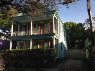 4322 Liberty St, New Orleans LA  70115-6242 exterior