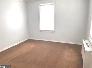 202 Paris Ave, Gloucester NJ  08030-2525 exterior