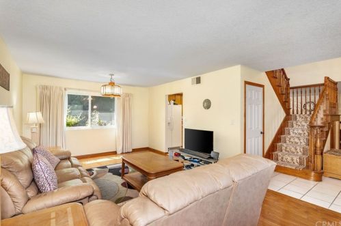 2422 Chapman St, Lomita CA  90717-2311 exterior