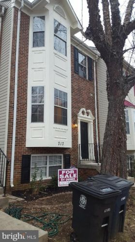 717 Faraway Ct, Bowie, MD 20721-1824