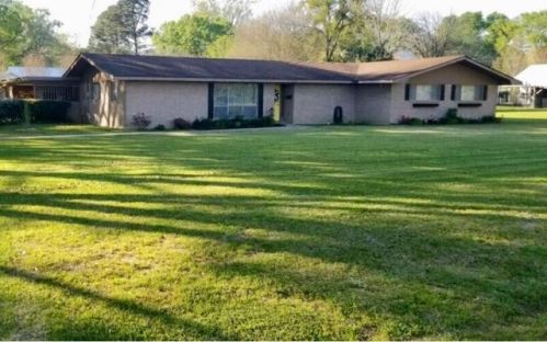 622 Alfred St, Moncla, LA 71351-2928