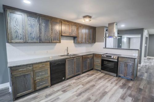 7139 Emory Oak Ln, Dallas TX  75249-1404 exterior