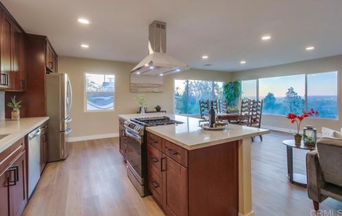 9320 Lavell St, La Mesa CA  91941-5640 exterior