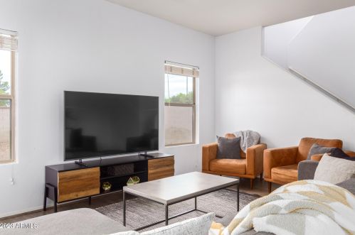 1248 Clifton Ave, Gilbert AZ  85295-5968 exterior