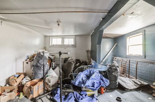 25 Shady Ave, North Charleroi PA  15022-1237 exterior