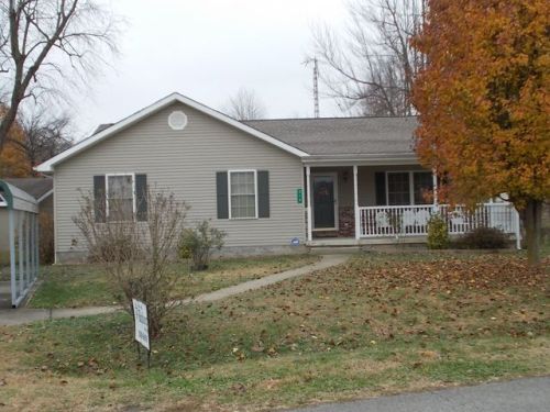 319 Jones Ave, Drakesboro, KY 42337-2011