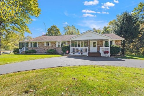 7173 Refugee Rd, Pataskala, OH 43062-7770