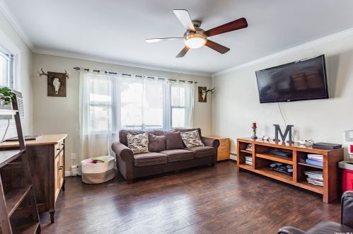 2365 Bayview Ave, North Wantagh, NY 11793-4301