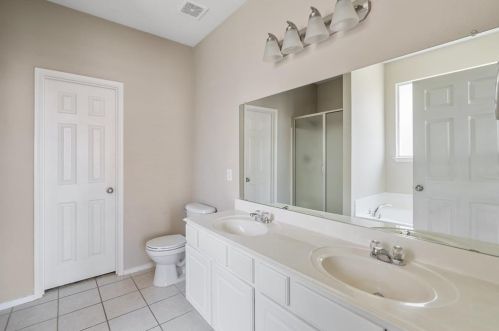 5804 Show Master Ln, Fort Worth TX  76179-2376 exterior