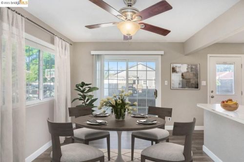 214 Ruby St, Oakley CA  94561-2197 exterior