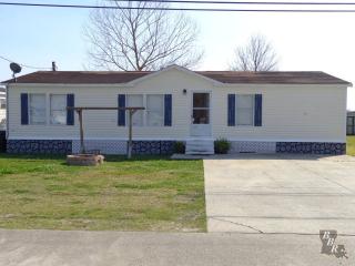 144 Nora T Ln, Thibodaux, LA 70301-7414