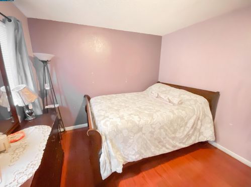 2329 Clinton Ave, Richmond CA 94804-1415 exterior