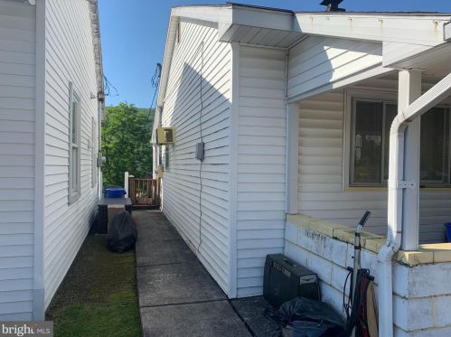 894 Edgemont Ave, Palmerton, PA 18071-1124