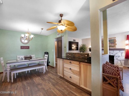 792 Wishard Ave, Simi Valley CA  93065-5676 exterior