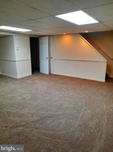 946 Allenview Dr, Navy Sup Dpt PA  17055-8605 exterior
