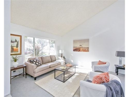 385 Earlham St, Orange, CA 92869-2900