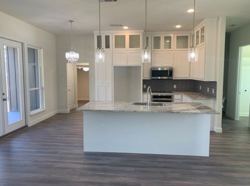 9108 Shoshone Trl, Lewisville TX  75022-7039 exterior