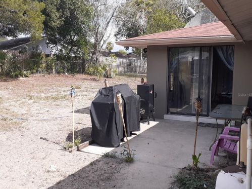 10340 Willow Dr, Port Richey FL  34668-3350 exterior