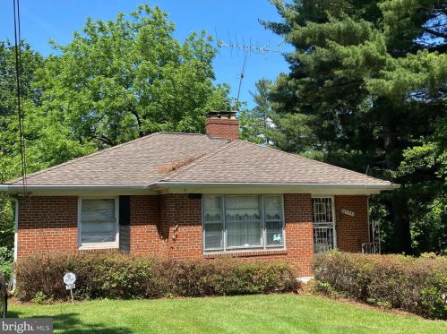 3708 Suitland Rd, Washington, DC 20020-1252