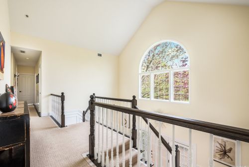 10 Michaels Way, West Hampton Beach, NY 11978-2200