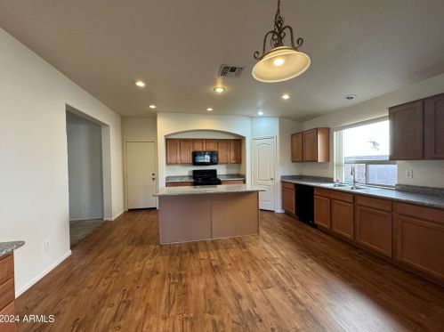 21831 Dietz Dr, Maricopa AZ  85138-5549 exterior