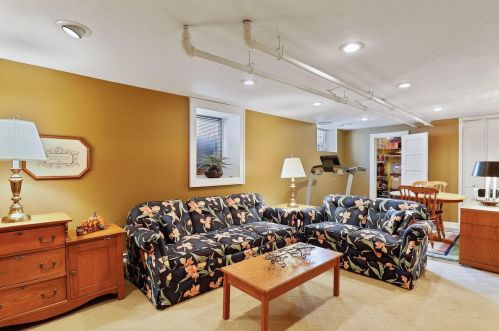 4235 Washburn Ave, Minneapolis MN 55412-1532 exterior