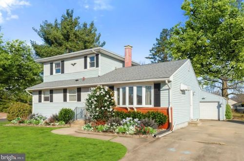 7 Jamaica Way, Trenton, NJ 08610-1313
