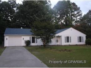 304 Lancelot Dr, Greenville, NC 27858-8645