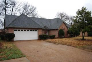 6726 Hare Run Ln, Lakeland, TN 38002-7907
