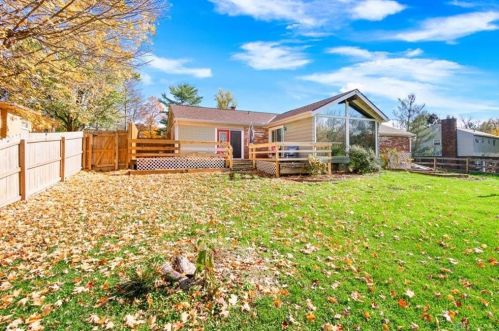 5673 Sherwood Dr, Milford OH  45150-2023 exterior