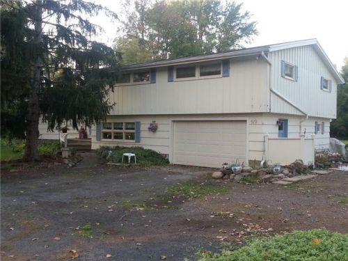 519 Haley Rd, Ontario, NY 14519-9119