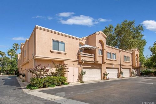 25250 Steinbeck Ave, Santa Clarita, CA 91381-2308