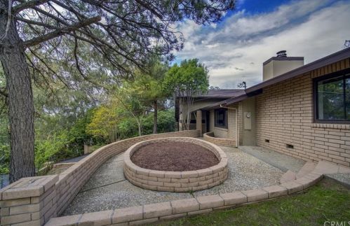 14 Service Cir, Oroville CA  95966-3715 exterior