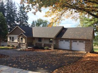 14065 164th Ave, Portland, OR 97224-1069