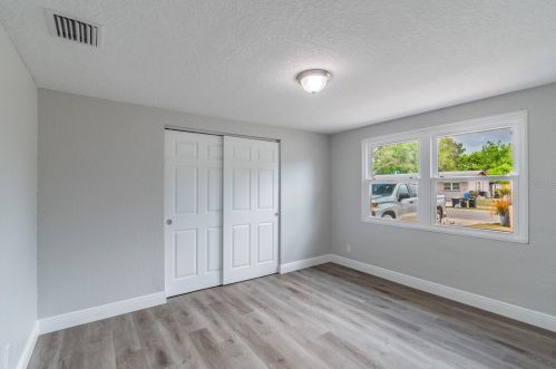 4810 84th Ter, Pinellas Park FL  33781-1603 exterior