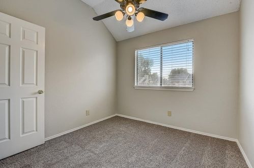 608 Meadowbrook St, Allen TX  75002-4730 exterior