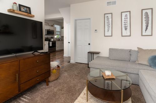 1615 Amsterdam Rd, Covington KY  41011-5611 exterior