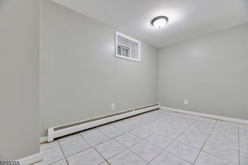 51 Normandy Pl, Irvington NJ  07111-3185 exterior