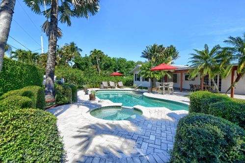 1010 3rd Ave, Delray Beach, FL 33444-2939