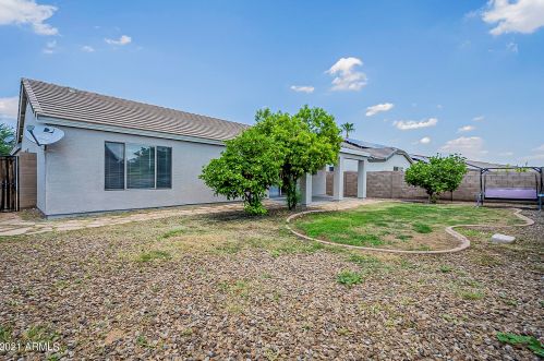 16205 164th Ln, Sun City AZ  85388-1126 exterior