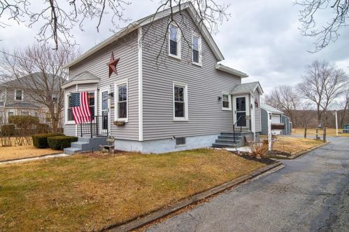 616 Manville Rd, Woonsocket, RI 02895-5550